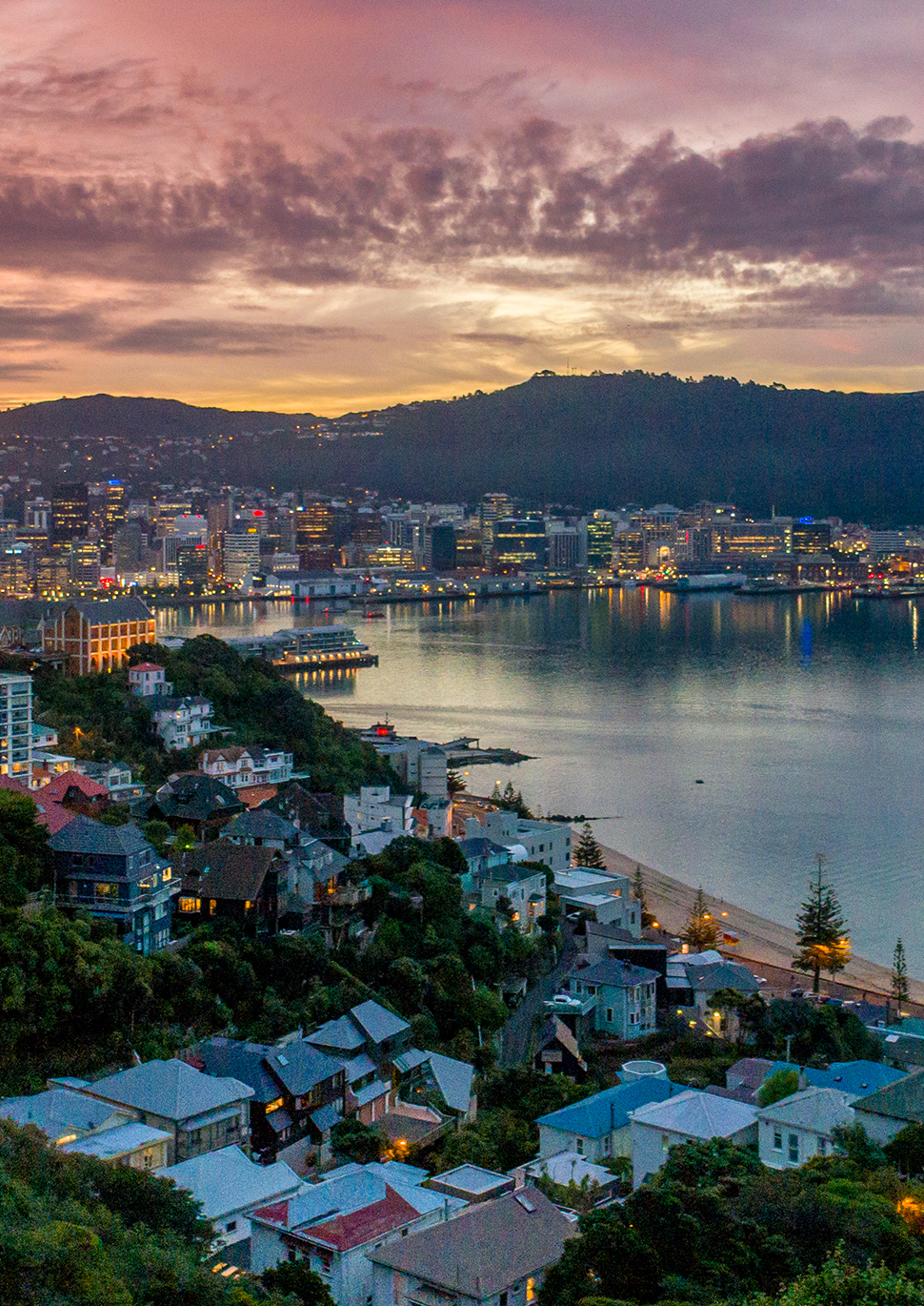 Reg Wellington Im G5 Office