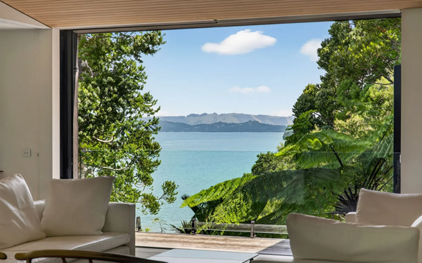C9 Titirangi