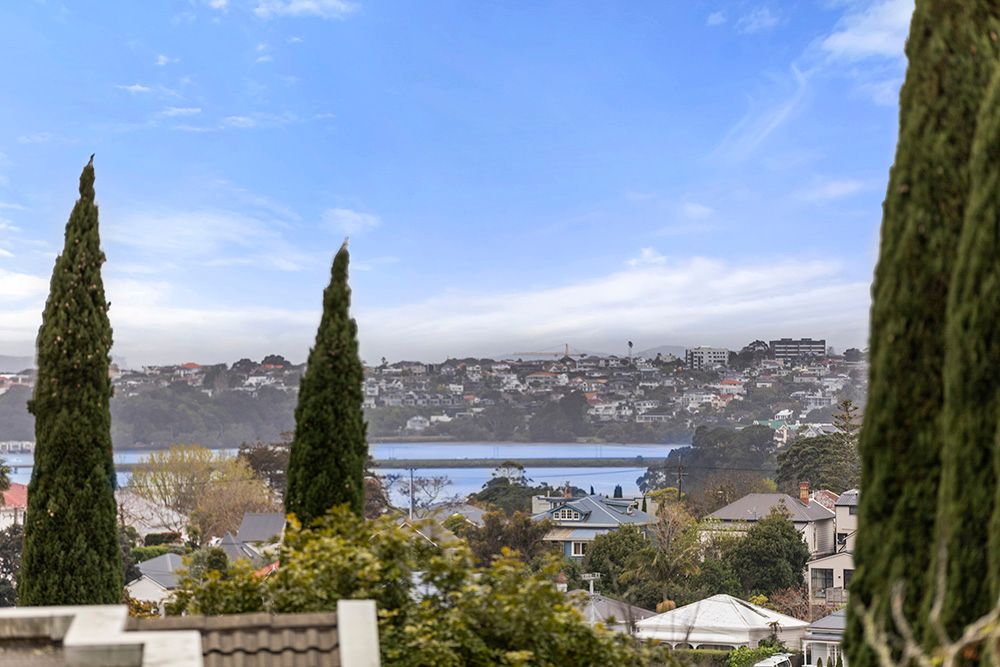 Anniversary Weekend floods continue to affect the property market