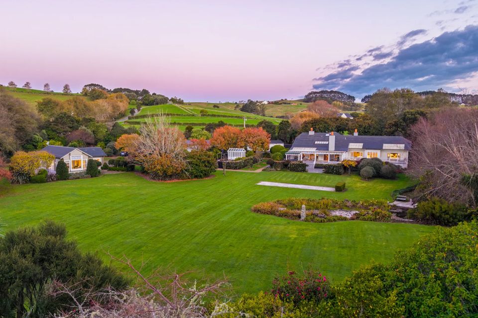 Waimauku, Rodney