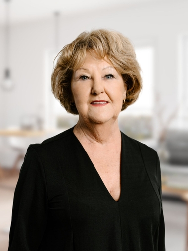 Janet Jones