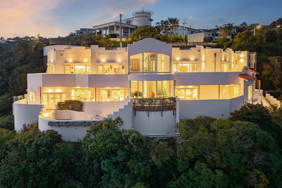 Buyers Guide 0010 Onslow