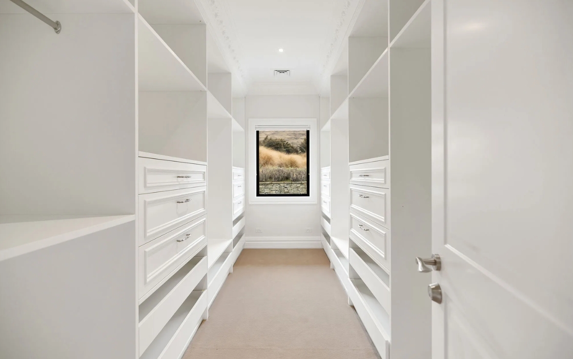 Design the Ultimate Dressing Room
