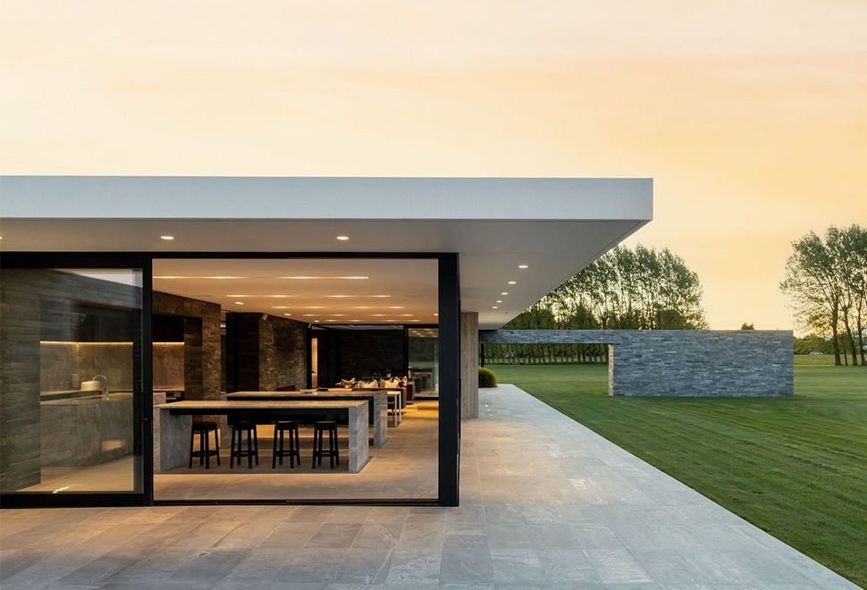 P Style Nov2025 Insights C7 L 0017 Step Inside06